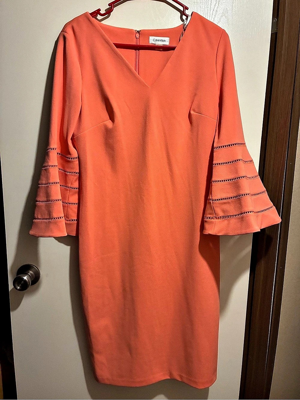 Calvin Klein Scuba Crepe Bell Sleeve Sheath Dress peachy orange Size 10